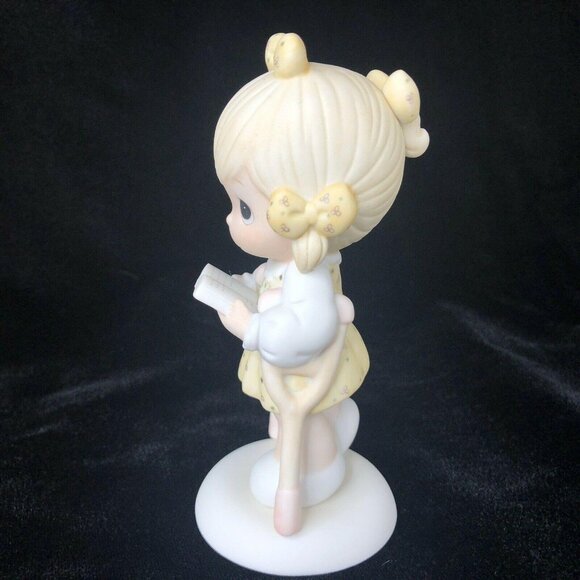 Precious Moment Figurine Easter Seals He Walks With Me Girl On Crutches 107999 - Picture 6 of 9